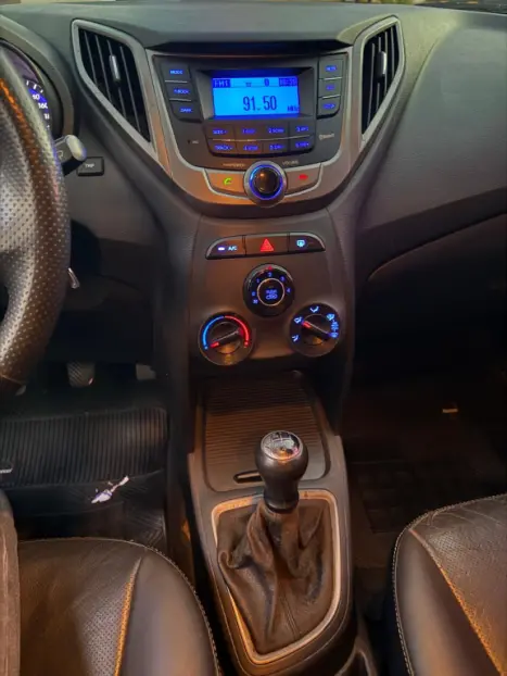 HYUNDAI HB 20 Sedan 1.0 12V 4P FLEX COMFORT PLUS FOR YOU, Foto 4