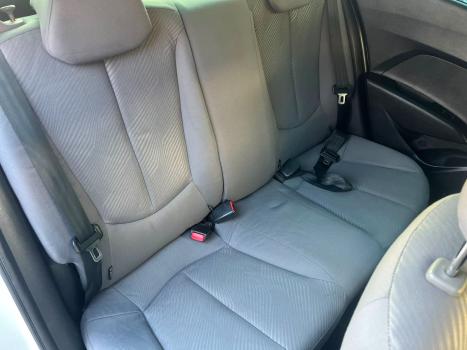HYUNDAI HB 20 Sedan 1.6 16V 4P FLEX PREMIUM AUTOM�TICO, Foto 11