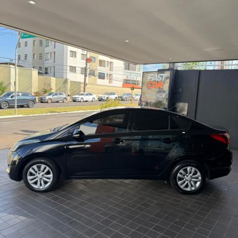 HYUNDAI HB 20 Sedan 1.6 16V 4P FLEX COMFORT AUTOM�TICO, Foto 4