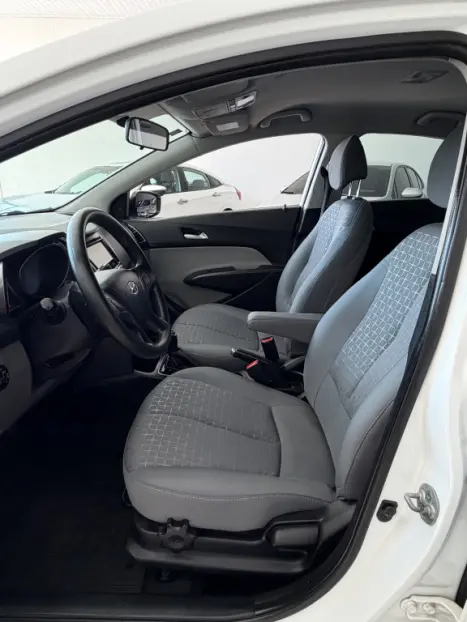 HYUNDAI HB 20 Sedan 1.6 16V 4P FLEX COMFORT AUTOM�TICO, Foto 8