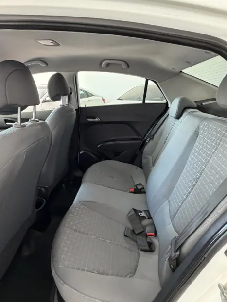 HYUNDAI HB 20 Sedan 1.6 16V 4P FLEX COMFORT AUTOM�TICO, Foto 10