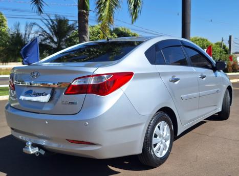 HYUNDAI HB 20 Sedan 1.6 16V 4P FLEX COMFORT PLUS, Foto 6
