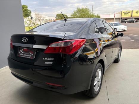 HYUNDAI HB 20 Sedan 1.6 16V 4P FLEX PREMIUM AUTOM�TICO, Foto 8