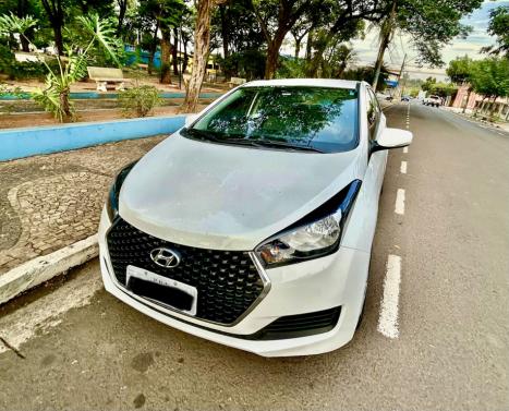 HYUNDAI HB 20 Sedan 1.6 16V 4P FLEX COMFORT PLUS, Foto 2