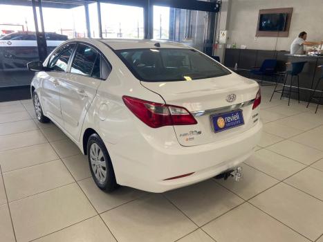 HYUNDAI HB 20 Sedan 1.6 16V 4P FLEX COMFORT PLUS AUTOM�TICO, Foto 4
