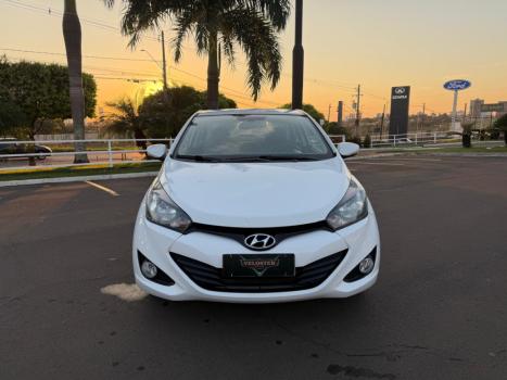 HYUNDAI HB 20 Sedan 1.6 16V 4P FLEX COMFORT PLUS, Foto 2