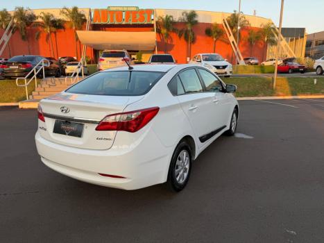 HYUNDAI HB 20 Sedan 1.6 16V 4P FLEX COMFORT PLUS, Foto 9