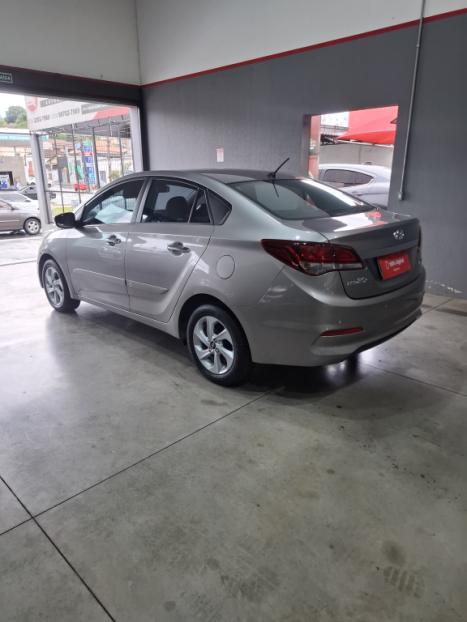 HYUNDAI HB 20 Sedan 1.6 16V 4P FLEX PREMIUM AUTOM�TICO, Foto 4