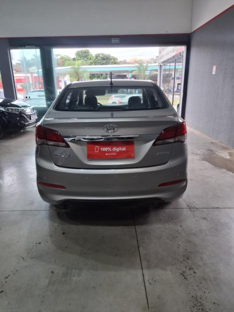 HYUNDAI HB 20 Sedan 1.6 16V 4P FLEX PREMIUM AUTOM�TICO, Foto 5