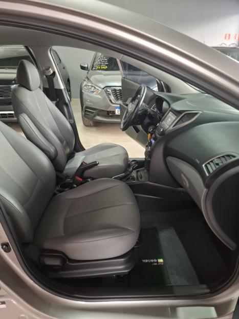 HYUNDAI HB 20 Sedan 1.6 16V 4P FLEX PREMIUM AUTOM�TICO, Foto 21