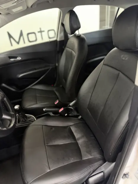 HYUNDAI HB 20 Sedan 1.0 12V 4P FLEX COMFORT PLUS, Foto 9