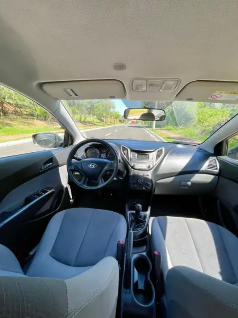 HYUNDAI HB 20 Sedan 1.0 12V 4P FLEX COMFORT PLUS, Foto 6