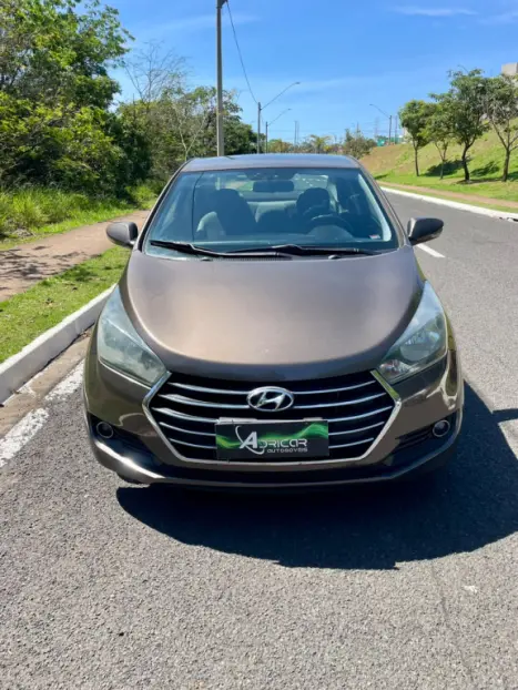 HYUNDAI HB 20 Sedan 1.0 12V 4P FLEX COMFORT PLUS, Foto 11