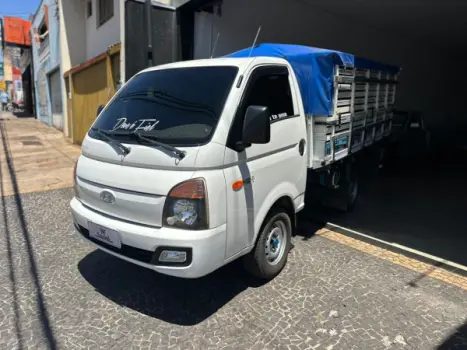 HYUNDAI HR 2.5 TCI HD DIESEL CARROCERIA DE MADEIRA, Foto 3 HYUNDAI HR 2.5 TCI HD DIESEL CARROCERIA DE MADEIRA, Foto 3