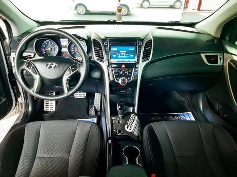 HYUNDAI I30 1.8 16V 4P, Foto 6