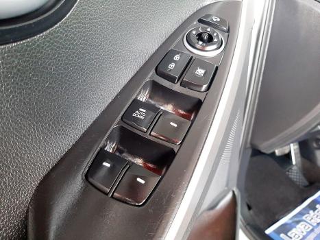 HYUNDAI I30 1.8 16V 4P, Foto 10