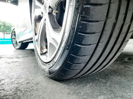 HYUNDAI I30 1.8 16V 4P, Foto 13