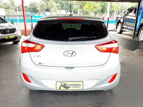 HYUNDAI I30 1.8 16V 4P, Foto 17