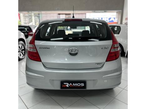 HYUNDAI I30 2.0 16V 4P GLS, Foto 6