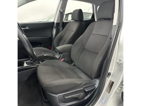 HYUNDAI I30 2.0 16V 4P GLS, Foto 8