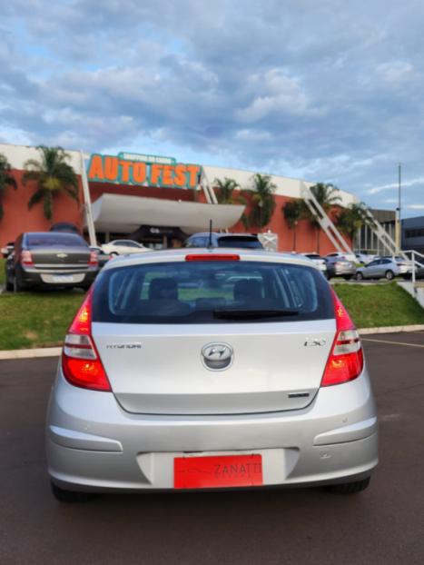 HYUNDAI I30 2.0 16V 4P GLS AUTOM�TICO, Foto 4