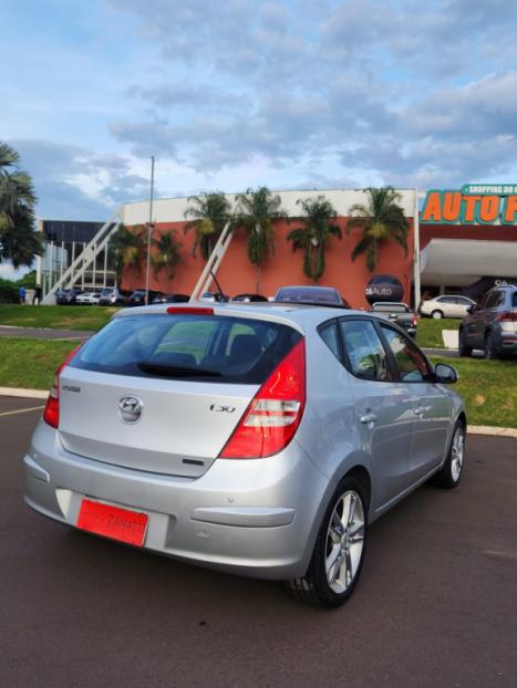 HYUNDAI I30 2.0 16V 4P GLS AUTOM�TICO, Foto 5