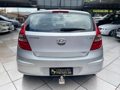 HYUNDAI I30 2.0 16V 4P GLS, Foto 3