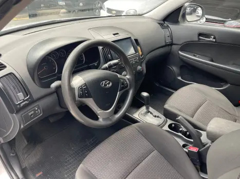 HYUNDAI I30 2.0 16V 4P GLS, Foto 8