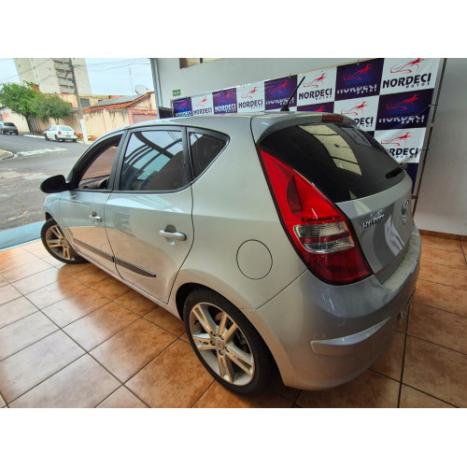 HYUNDAI I30 2.0 16V 4P GLS, Foto 5