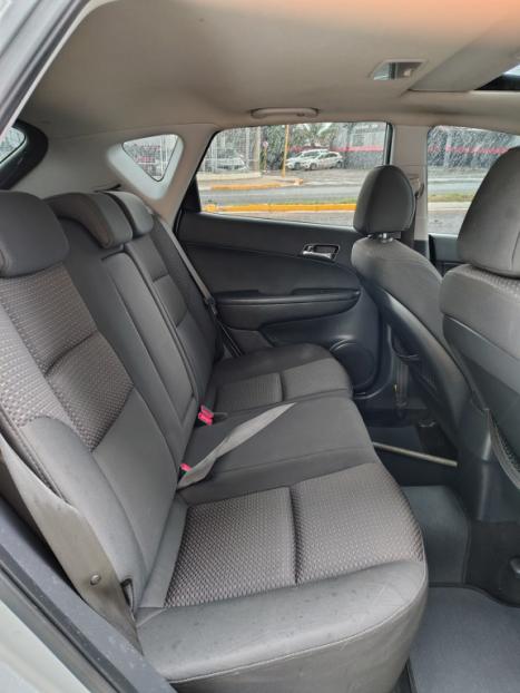 HYUNDAI I30 2.0 16V 4P GLS AUTOM�TICO, Foto 6