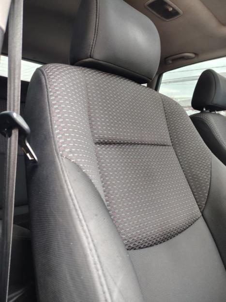 HYUNDAI I30 2.0 16V 4P GLS AUTOM�TICO, Foto 7