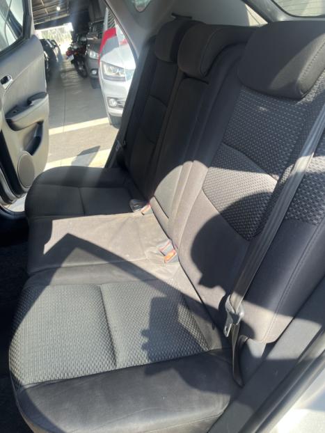 HYUNDAI I30 2.0 16V 4P, Foto 8