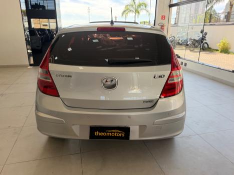 HYUNDAI I30 2.0 16V 4P AUTOM�TICO, Foto 7