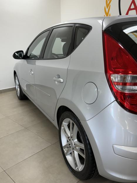 HYUNDAI I30 2.0 16V 4P AUTOM�TICO, Foto 6