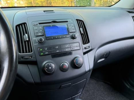 HYUNDAI I30 2.0 16V 4P, Foto 14