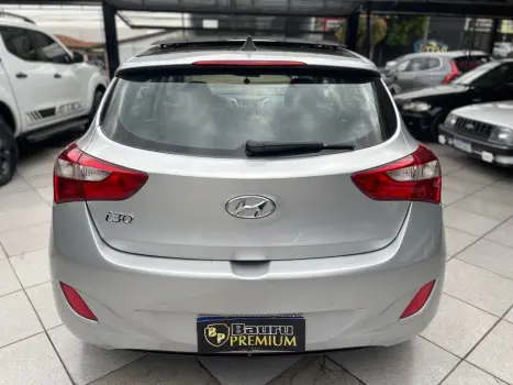 HYUNDAI I30 , Foto 5