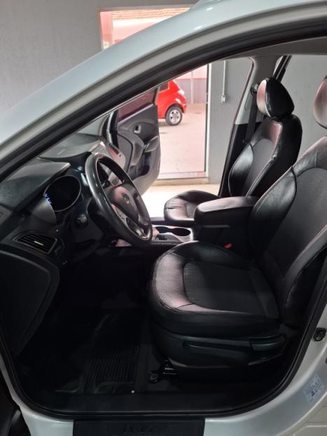 HYUNDAI IX35 2.0 16V 4P GLS FLEX AUTOMÁTICO, Foto 10