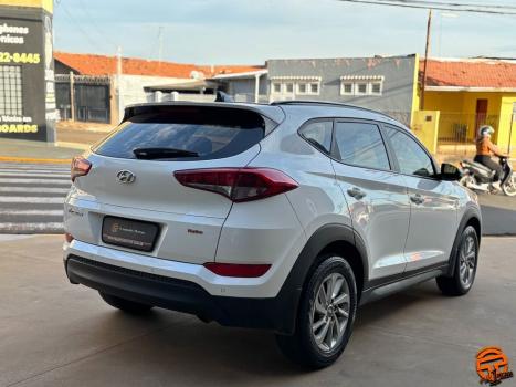 HYUNDAI Tucson 1.6 16V 4P T-GDI GLS ECOSHIFT AUTOM�TICO, Foto 3