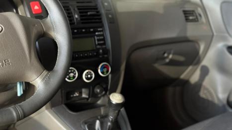 HYUNDAI Tucson 2.0 16V 4P GL, Foto 21