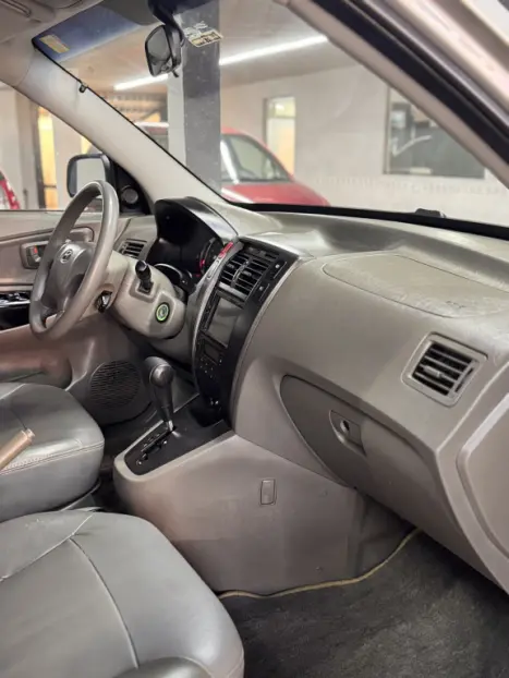 HYUNDAI Tucson 2.0 16V 4P GLS AUTOM�TICO, Foto 6