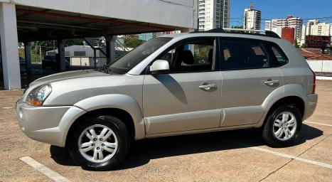 HYUNDAI Tucson 2.0 16V 4P GL, Foto 2