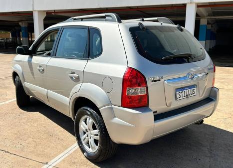 HYUNDAI Tucson 2.0 16V 4P GL, Foto 3
