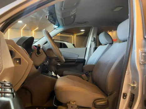 HYUNDAI Tucson 2.0 16V 4P GL, Foto 10