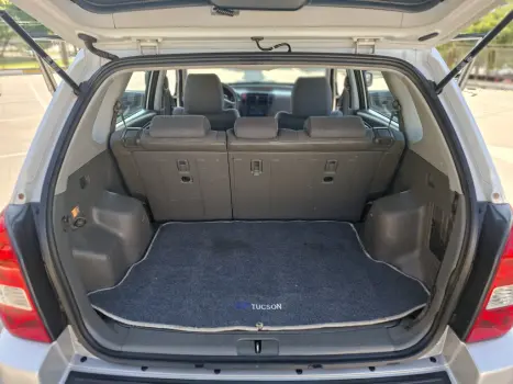 HYUNDAI Tucson 2.0 16V 4P GL, Foto 16