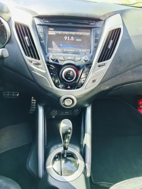 HYUNDAI Veloster 1.6 16V 3P AUTOM�TICO, Foto 11