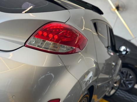 HYUNDAI Veloster 1.6 16V 3P AUTOMÁTICO, Foto 4