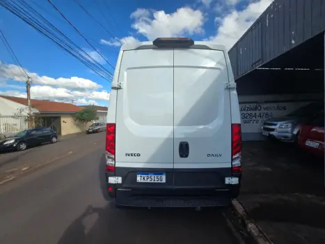 IVECO Daily 30-160 3.0 TURBO DIESEL  CHASSI CABINE SIMPLES, Foto 8