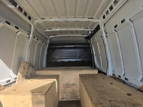 IVECO Daily 30-160 3.0 TURBO DIESEL  CHASSI CABINE SIMPLES, Foto 17