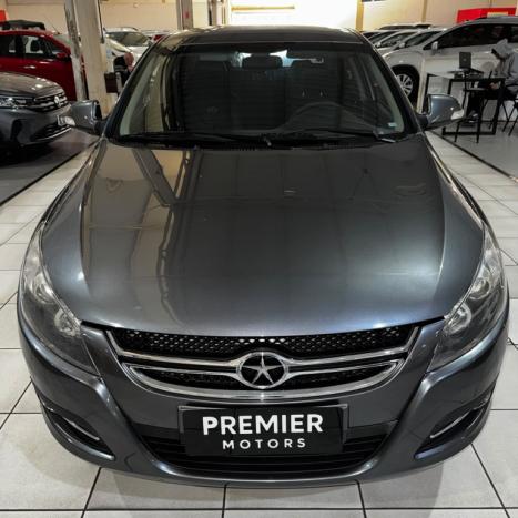 JAC J5 Sedan 1.5 16V 4P, Foto 2