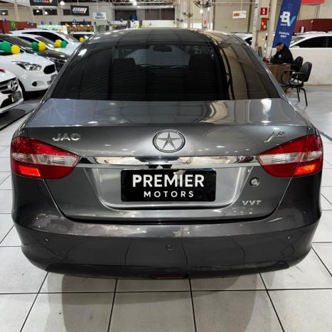 JAC J5 Sedan 1.5 16V 4P, Foto 6